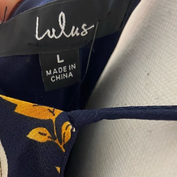 Lulus Flourishing Flirt Navy Blue Floral Cutout Halter Midi Dress Large NWT - Picture 14 of 15